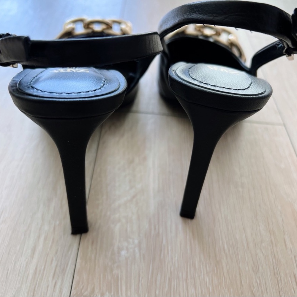 Zara Gold Chain Heels - Picture 5 of 8